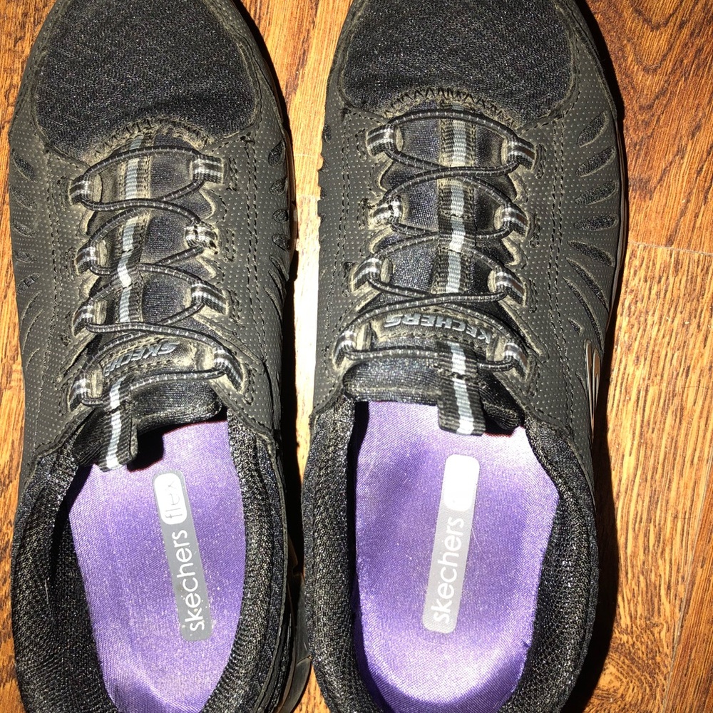 Skechers Slip Ons